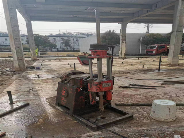 新盈镇袖阀管小导管注浆加固施工工艺